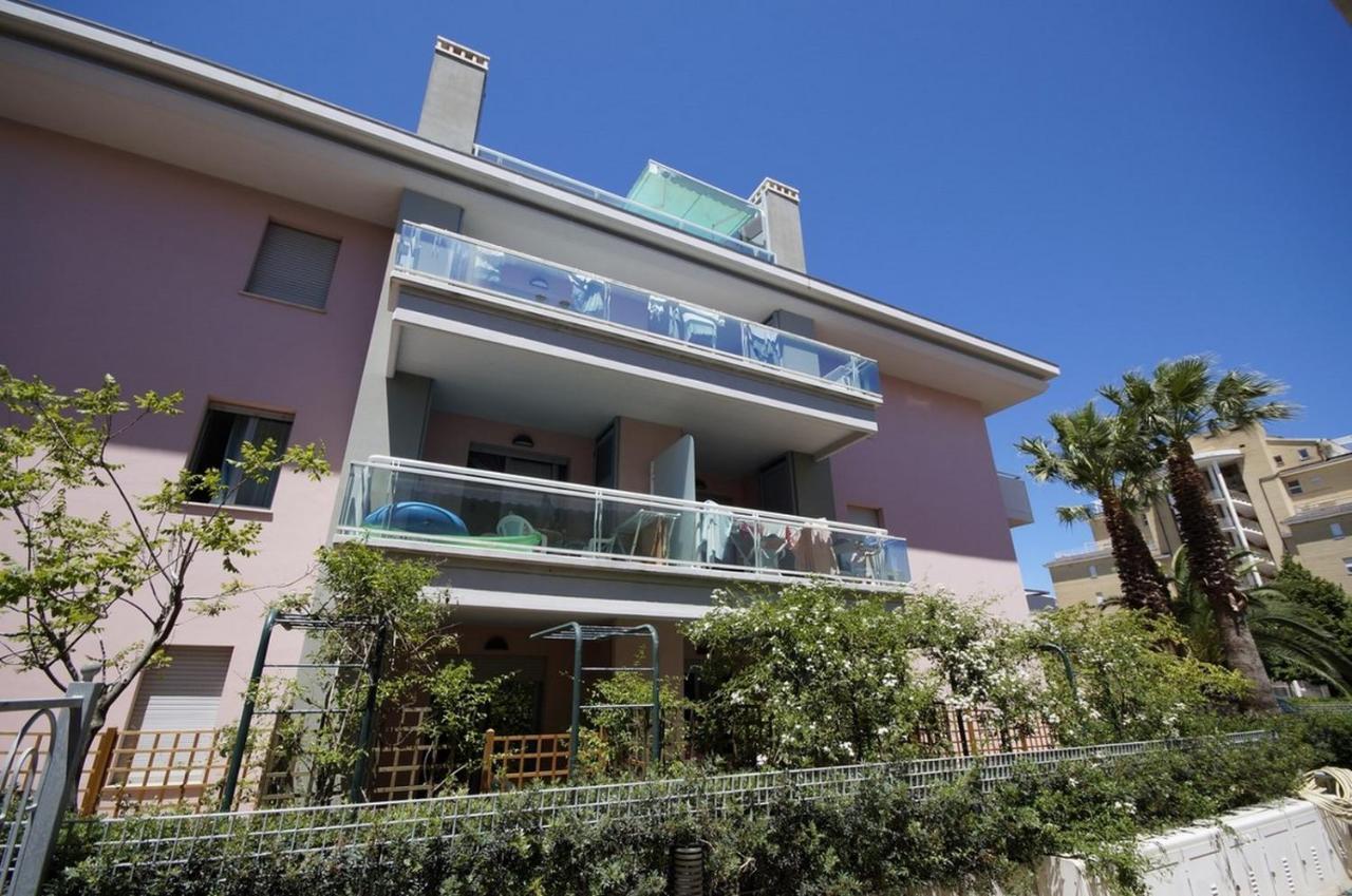 Appartamento Mediterraneo Σαν Μπενεντέτο ντελ Τρόντο Εξωτερικό φωτογραφία